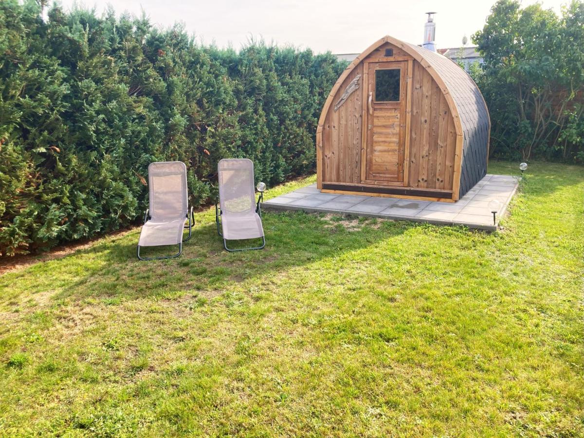Lehmhaeuschen Mit Sauna Tangermünde Eksteriør bilde